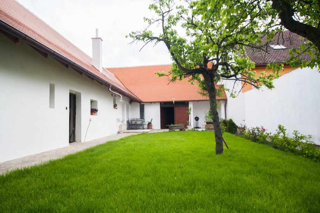 Slovacka Chalupa Strážnice Extérieur photo
